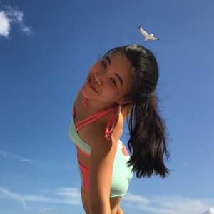 Meet your Posher, Panisa